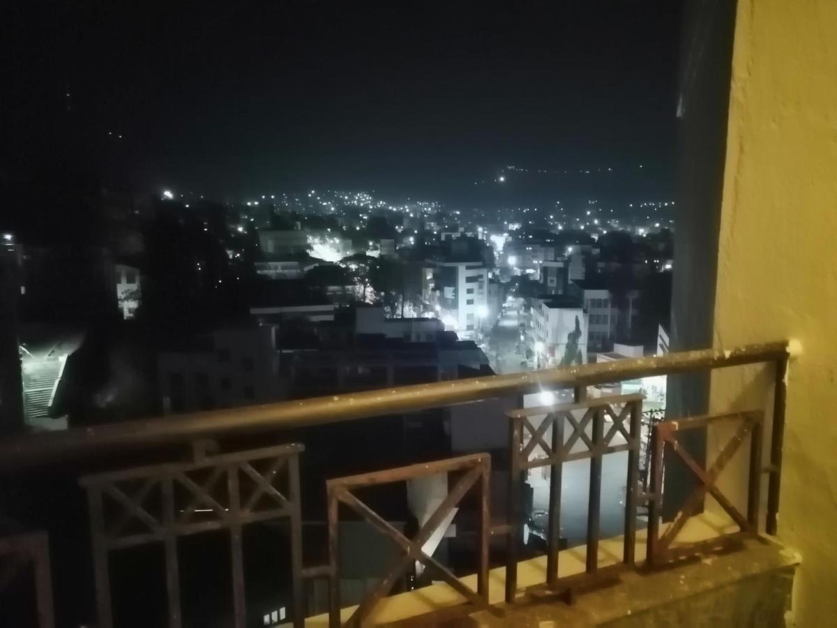 Maharaja Regency Hotel Satara Ngoại thất bức ảnh