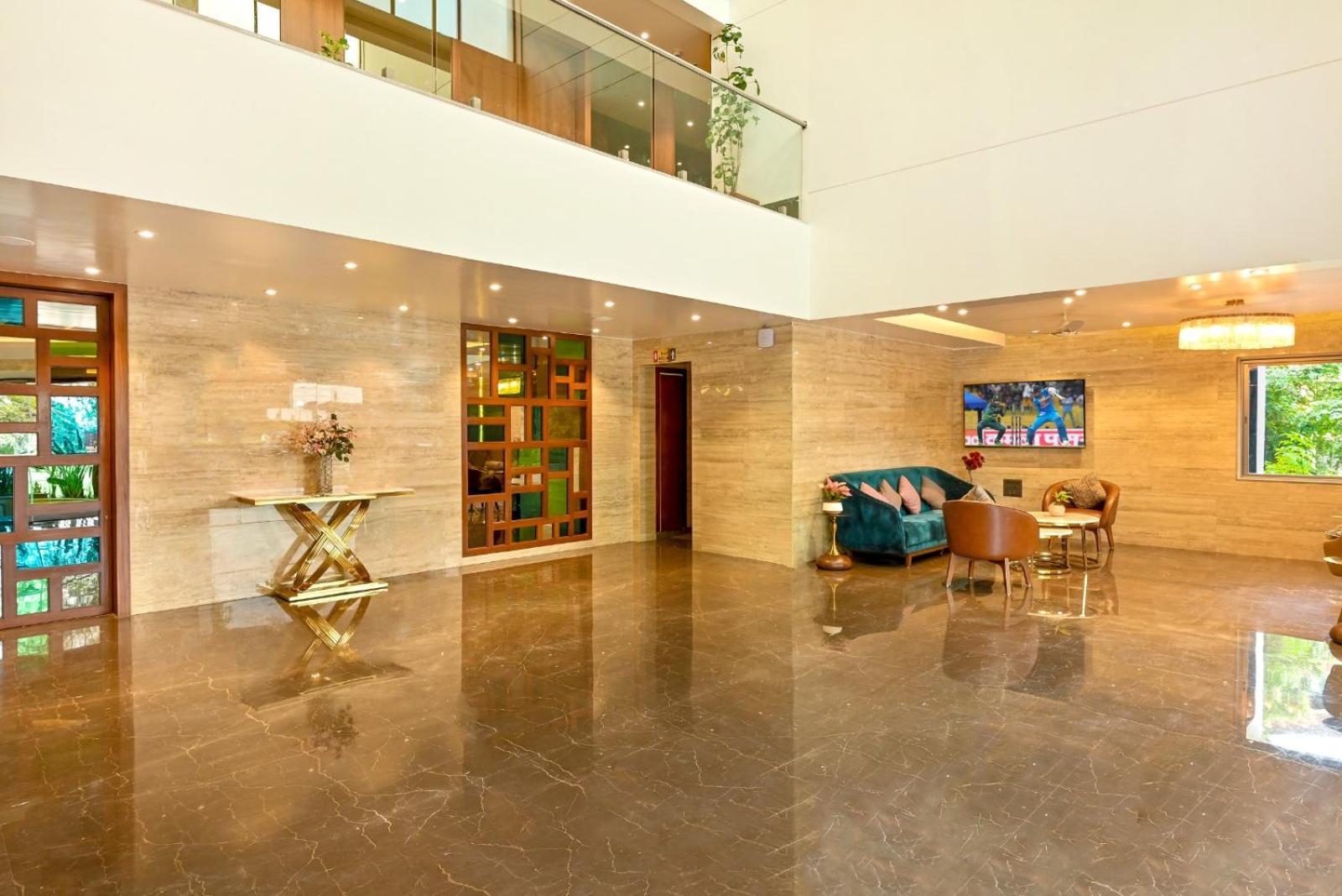 Maharaja Regency Hotel Satara Ngoại thất bức ảnh