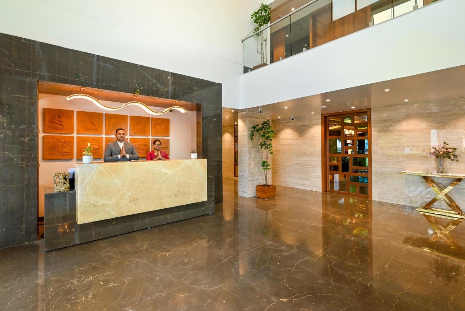 Maharaja Regency Hotel Satara Ngoại thất bức ảnh
